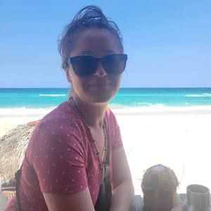 Meet your Posher, Vika